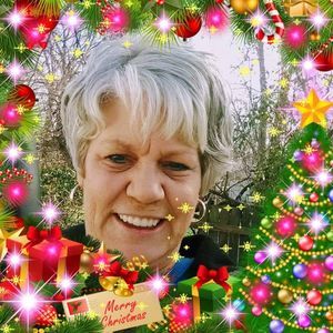 Meet your Posher, Ronette